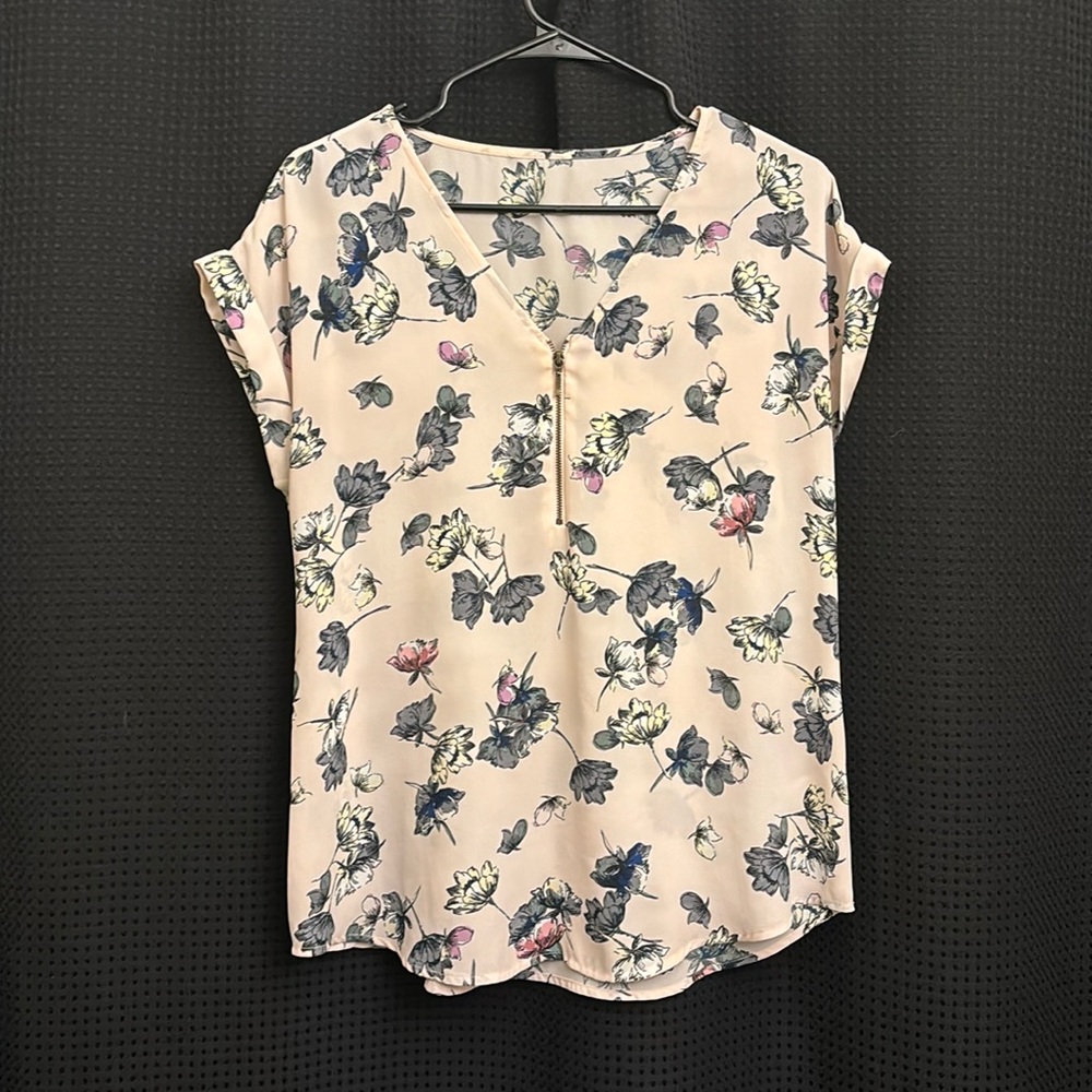 M blouse